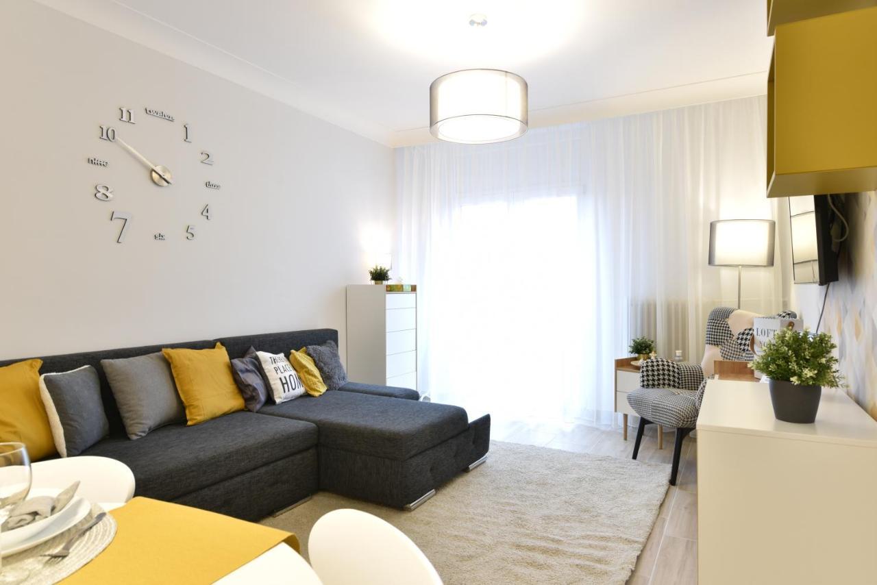Kiralykut 1 Apartman - Ingyen Parkolas, Bicajok, Ac İstolni Belgrad Dış mekan fotoğraf